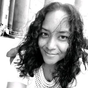 Meet your Posher, Diedre